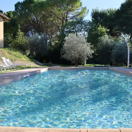 Sara Villa Foligno