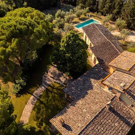 Sara Villa Foligno